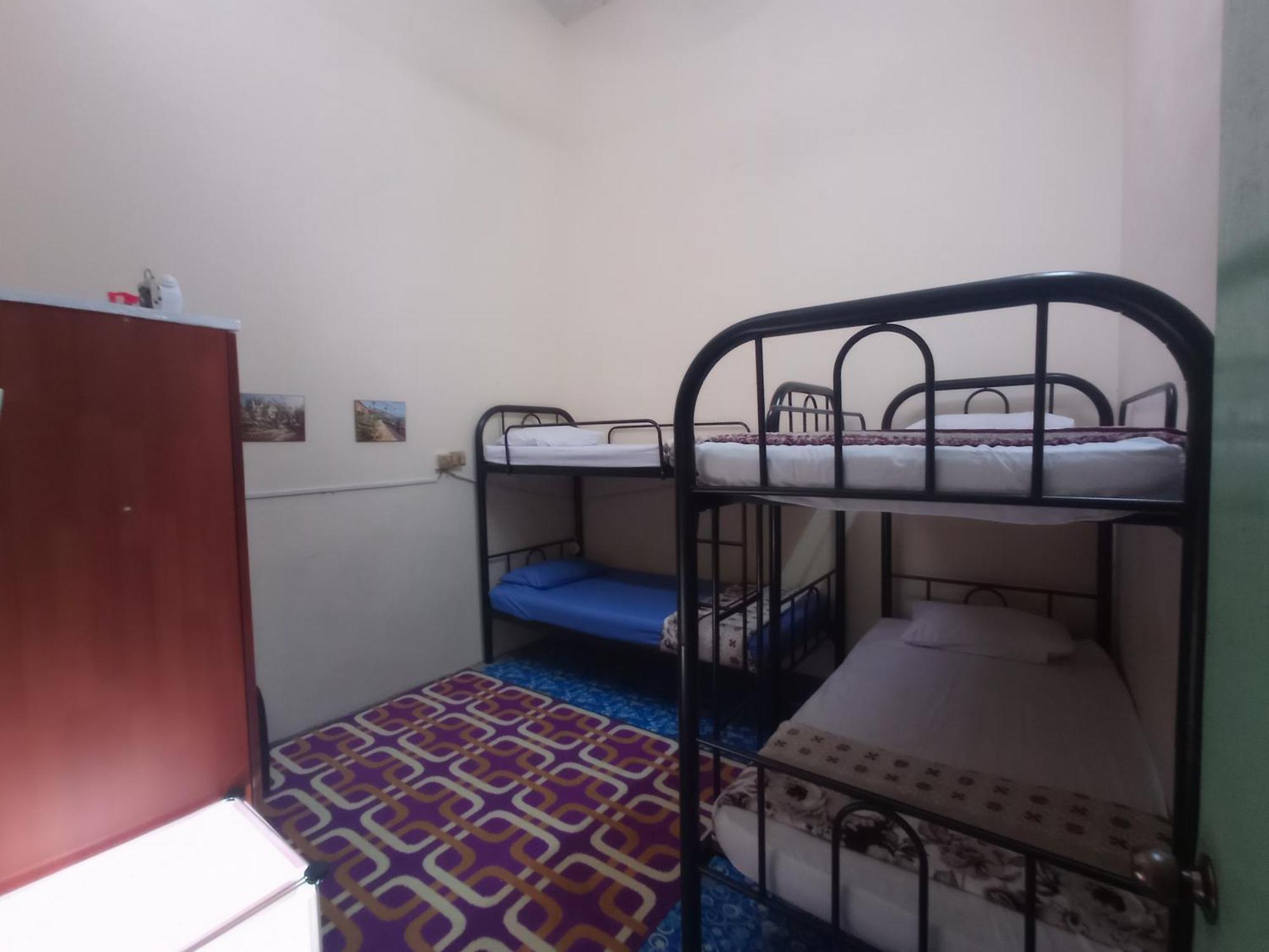 Homestay Melewar Parit Raja Exterior foto